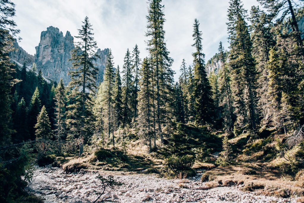 Beginn der Wanderung zum Lago di Federa.