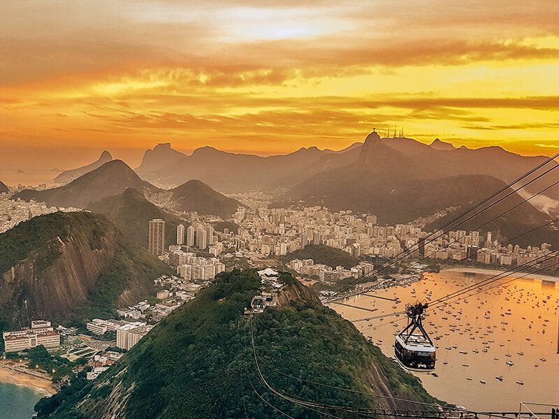 Sonnenuntergang vom Zuckerhut