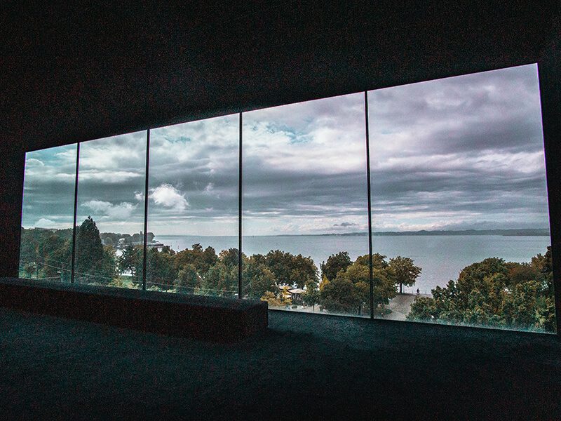Panorama Fenster im Vorarlberg Museum