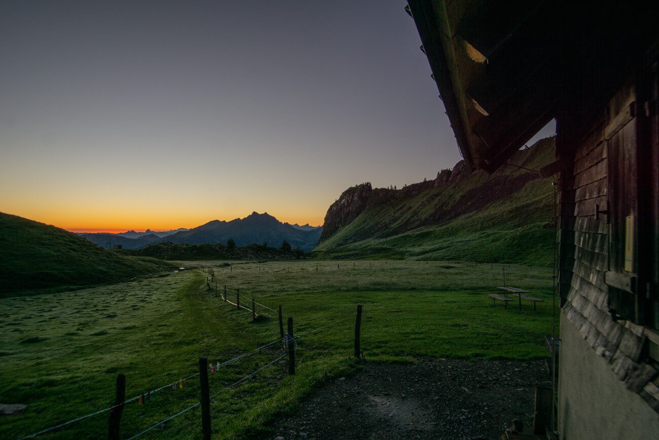Sonnenaufgang Alp Laucheren