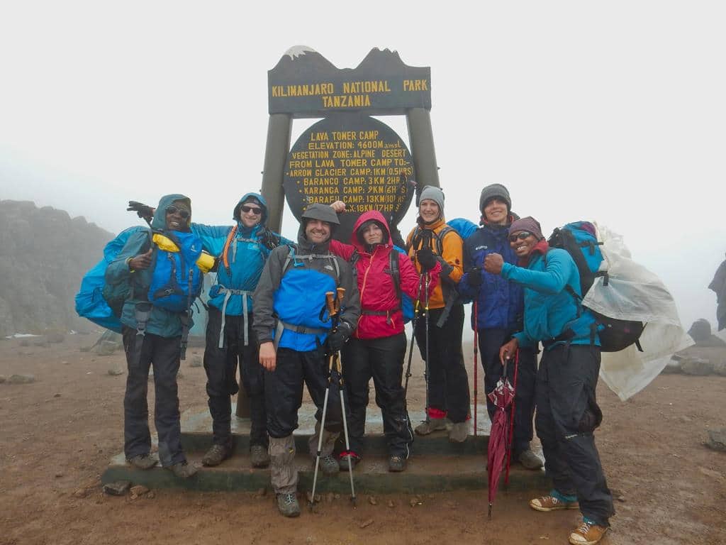 Gruppenbild am Lava Tower Camp
