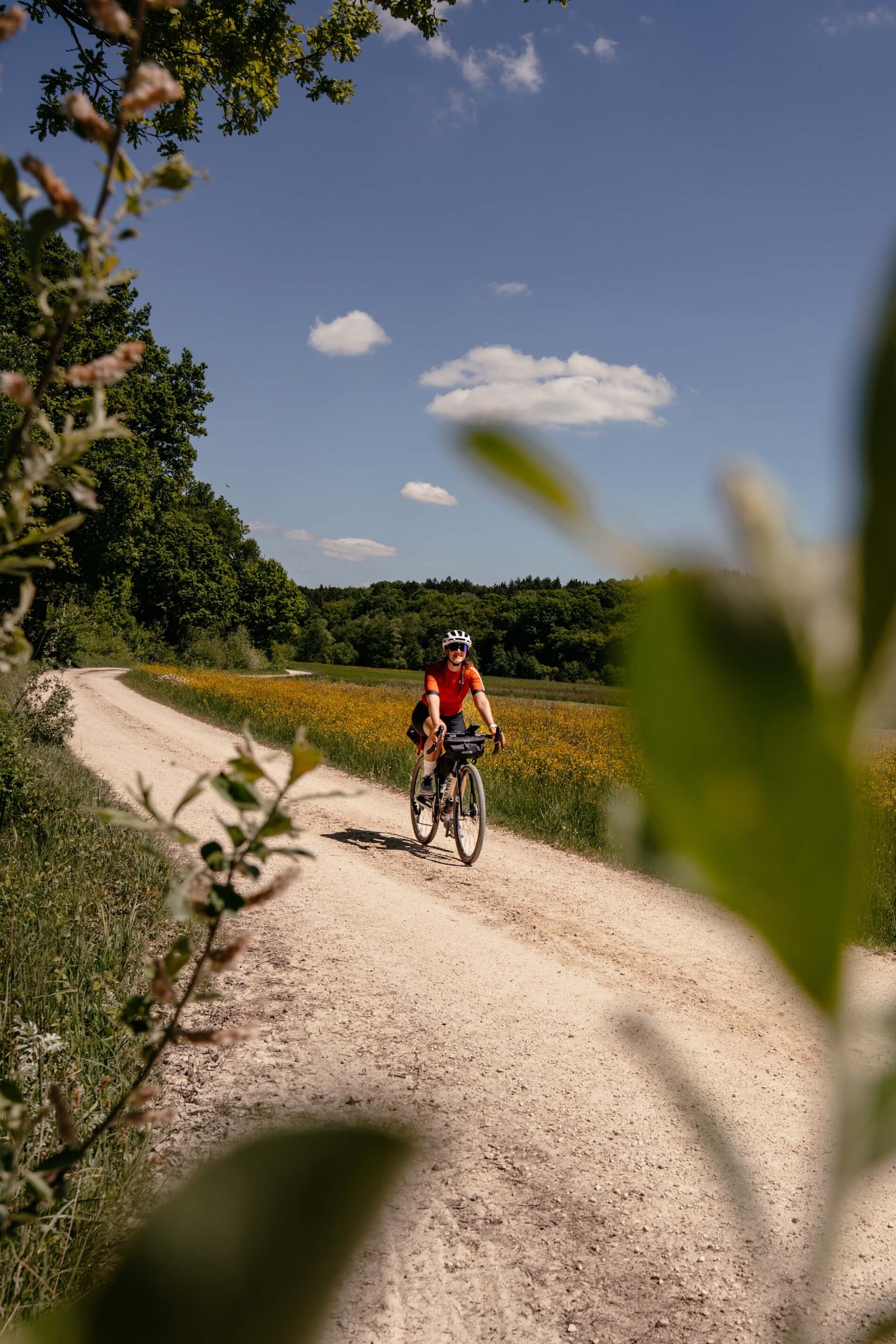 Fahrradfahrer im Dillinger Land im Donautal