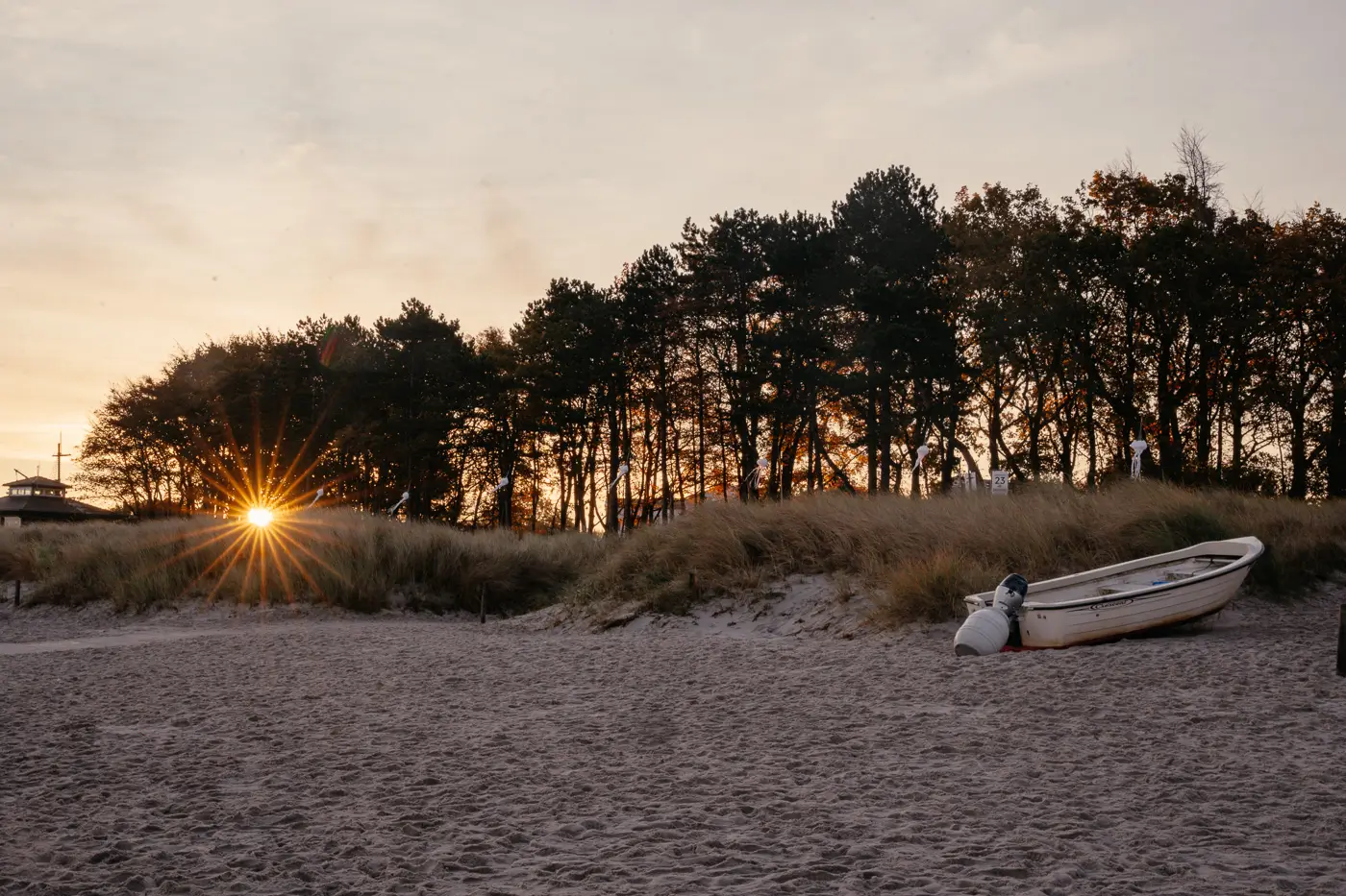Sonnenaufgang am Strand